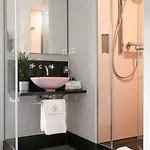 Visionapartments Brandschenkestrasse - Self Check-in Apartmanhotel 3*