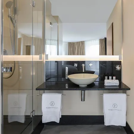 Visionapartments Brandschenkestrasse - Self Check-in Apart Otel 3*