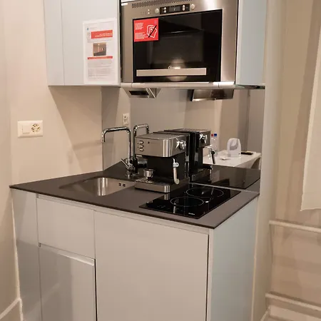 Visionapartments Brandschenkestrasse - Self Check-in Apart Otel
