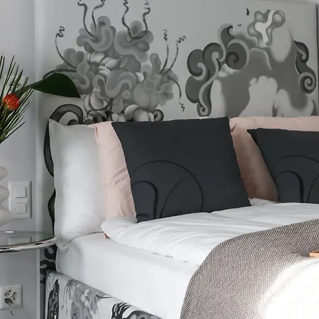 Visionapartments Brandschenkestrasse - Self Check-in Apart Otel